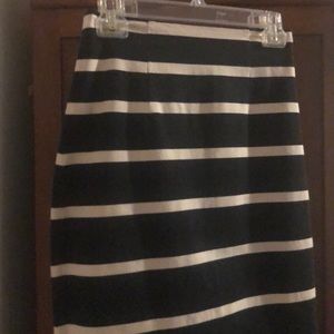 Gorgeous pencil skirt with stretch.